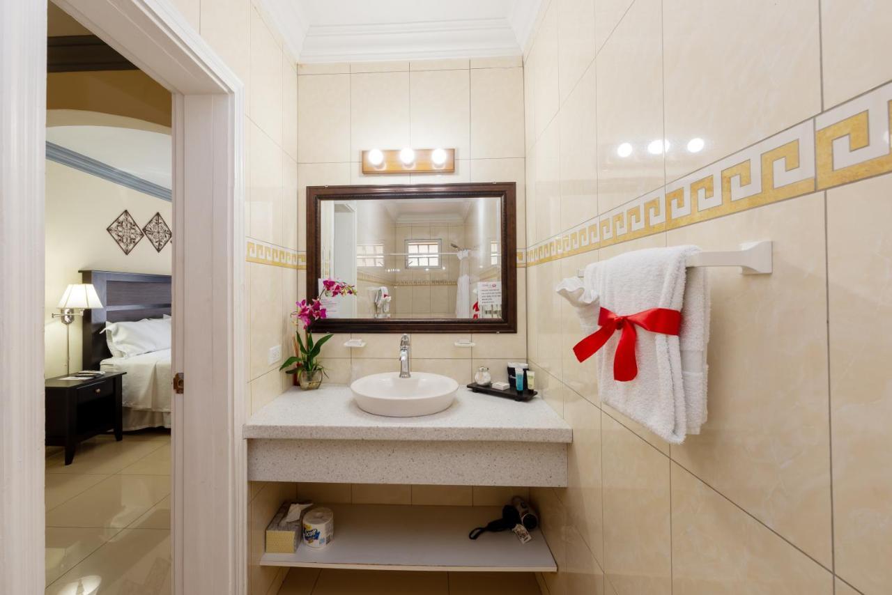 Baker'S Suites خليج سِمبسون المظهر الخارجي الصورة